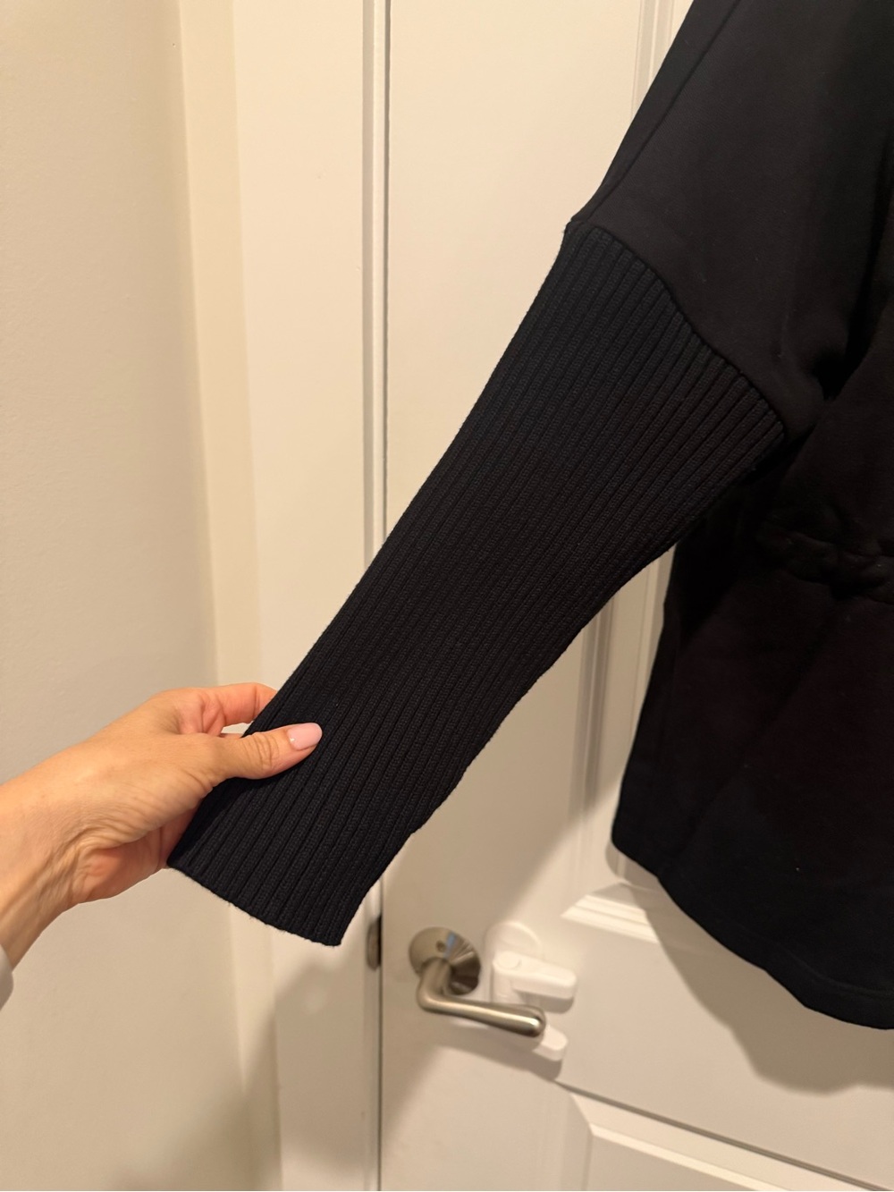 Varley Black Turtleneck Drawstring Pullover - Picture 8 of 8